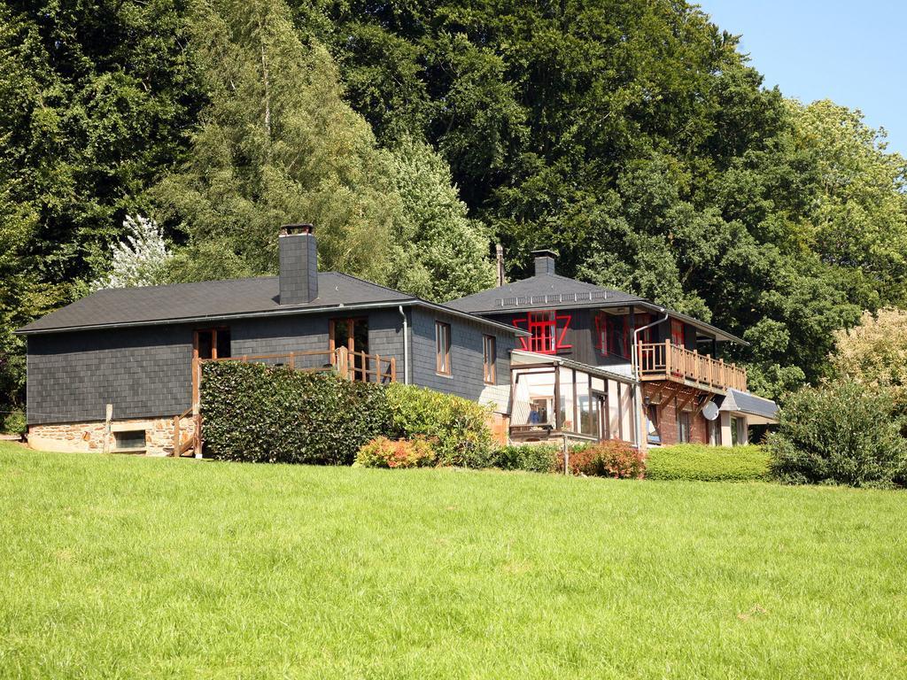 Attached Gite On The Edge Of The Forest Trois-Ponts Bagian luar foto